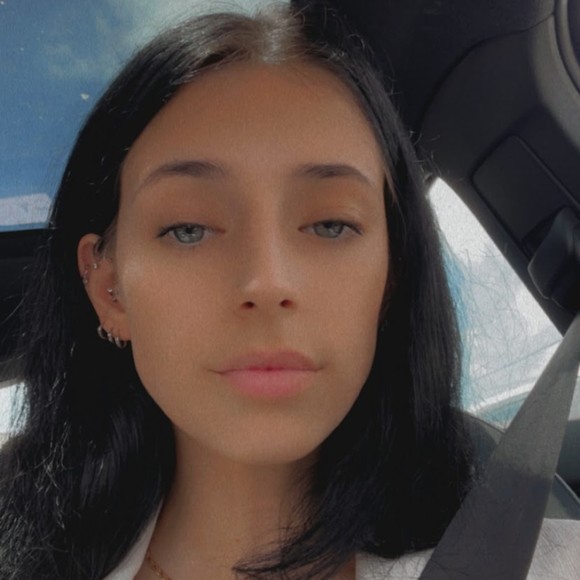 lili_almosd